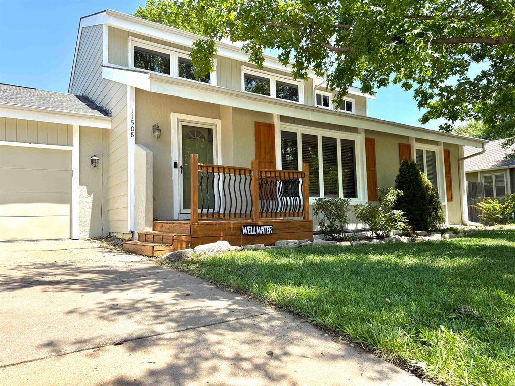 11508 W Douglas Ave, Wichita, KS 67212