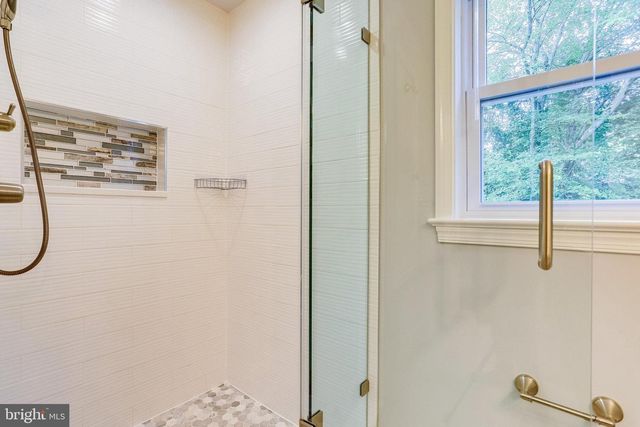 3936 N UPLAND ST, Arlington, VA 22207