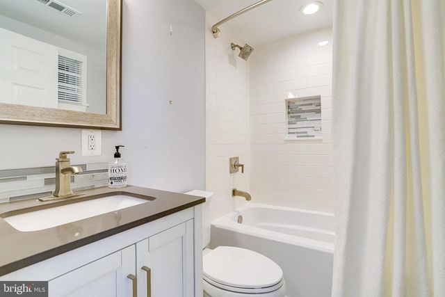 3936 N UPLAND ST, Arlington, VA 22207