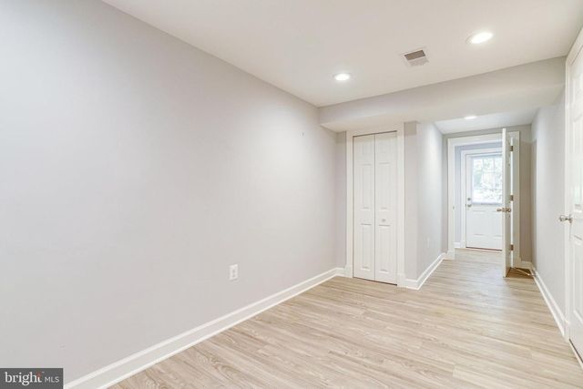 3936 N UPLAND ST, Arlington, VA 22207