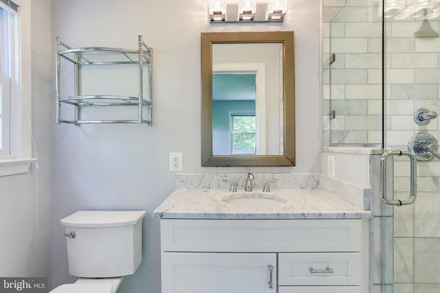 3936 N UPLAND ST, Arlington, VA 22207