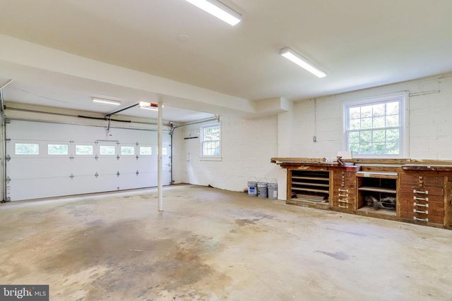 3936 N UPLAND ST, Arlington, VA 22207