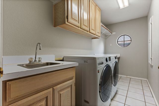 1008 Oak Valley Road, Burleson, TX 76028