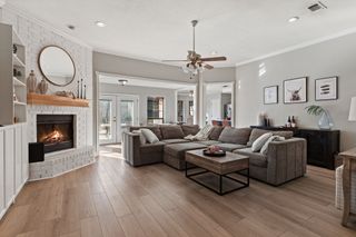 1008 Oak Valley Road, Burleson, TX 76028