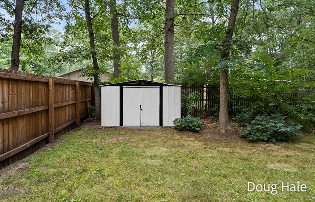 2349 Pillon Road, Twin Lake, MI 49457
