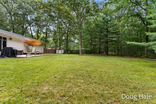 2349 Pillon Road, Twin Lake, MI 49457