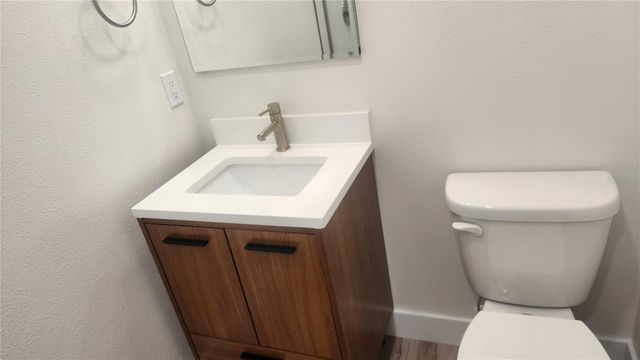 2117 5TH STREET Front House, Sarasota, FL 34237