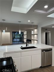 4835 E Anaheim 101, Long Beach, CA 90804