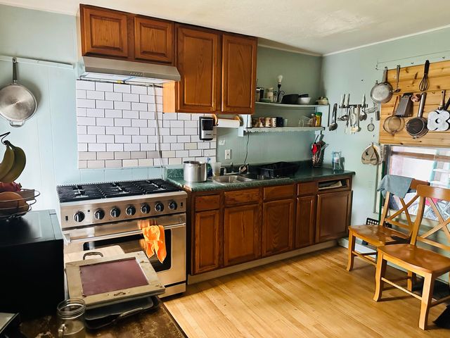 1298 Spring Street, Muskegon City, MI 49442
