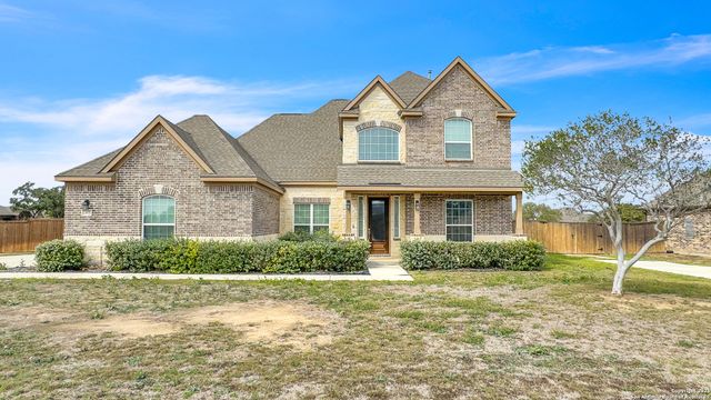 212 Big Bend, Castroville, TX 78009