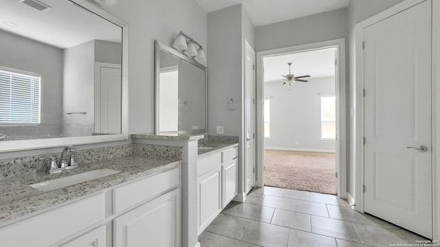 212 Big Bend, Castroville, TX 78009