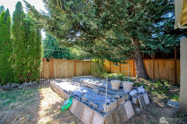9311 203rd Avenue E, Bonney Lake, WA 98391
