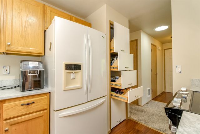 9311 203rd Avenue E, Bonney Lake, WA 98391