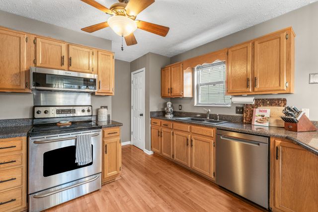 134 W Harbor, Hendersonville, TN 37075