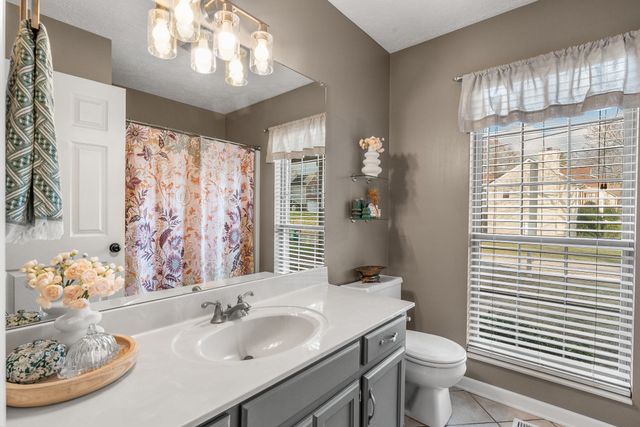 134 W Harbor, Hendersonville, TN 37075