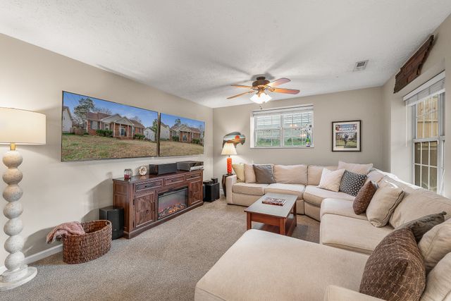 134 W Harbor, Hendersonville, TN 37075