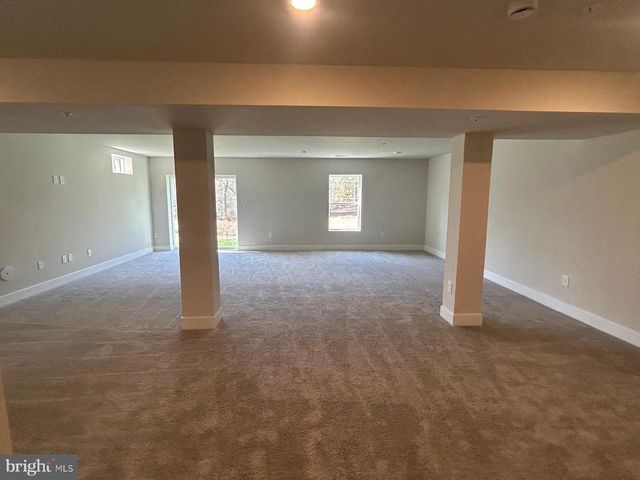 10135 SHENANDOAH LN, White Plains, MD 20695