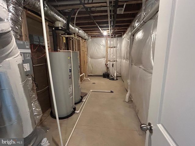 10135 SHENANDOAH LN, White Plains, MD 20695