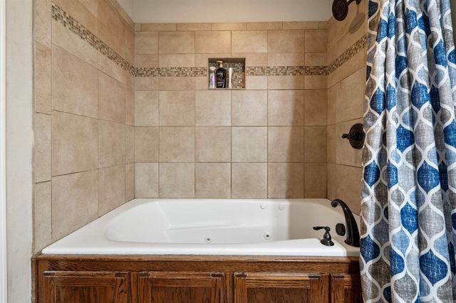 5502 Glenn Cove, Bryant, AR 72022