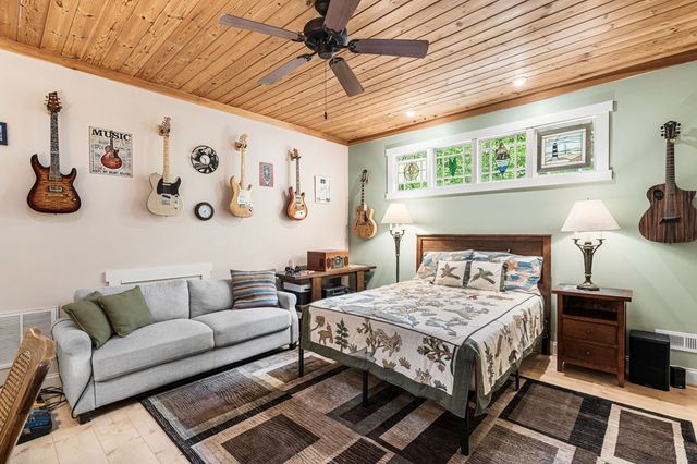255 Stoney Brook Trail, Hayesville, NC 28904