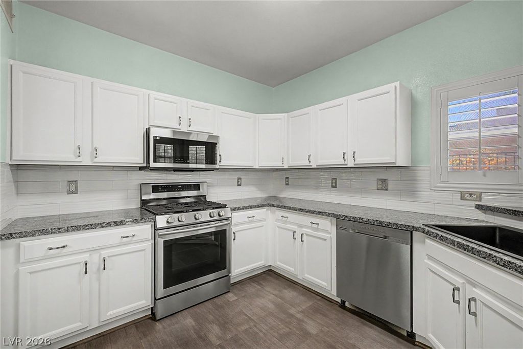 2153 Quarry Ridge Street 103, Las Vegas, NV 89117 — photo 3