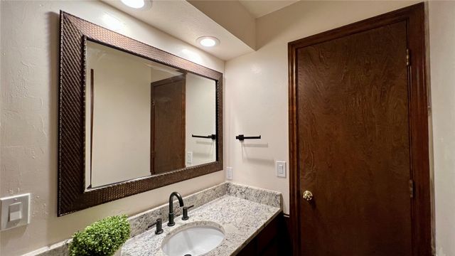 3600 Interlaken Drive, Plano, TX 75075