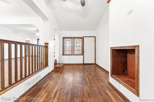 1353 Ford Avenue, Wyandotte, MI 48192