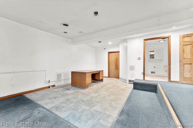 1353 Ford Avenue, Wyandotte, MI 48192