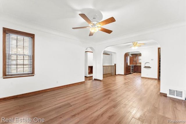 1353 Ford Avenue, Wyandotte, MI 48192