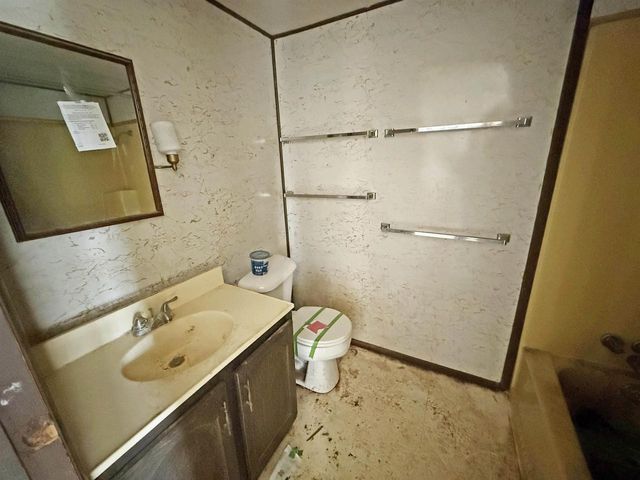 E1209 Alpine Way, La Valle, WI 53941