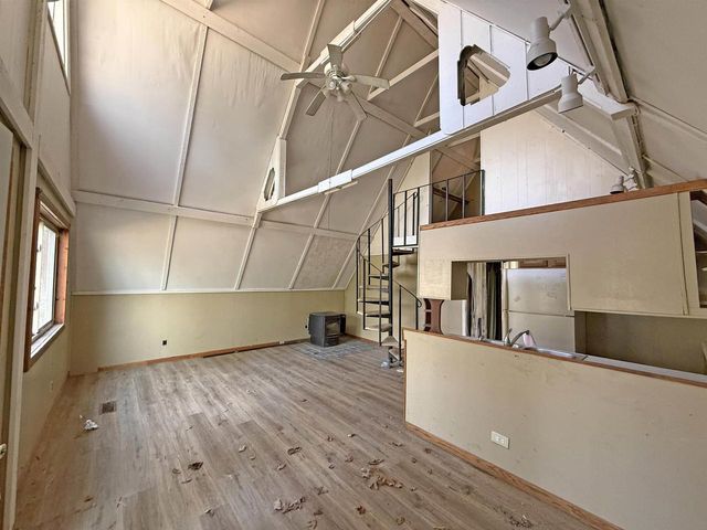 E1209 Alpine Way, La Valle, WI 53941