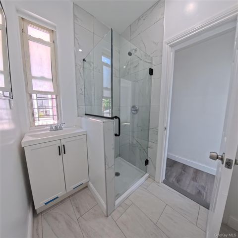858 E 230th Street, Bronx, NY 10466