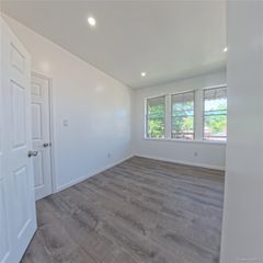 858 E 230th Street, Bronx, NY 10466
