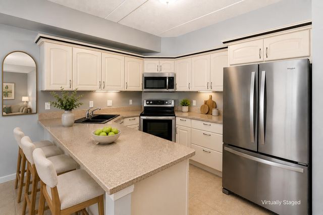 312 Outlook Cove, La Porte, IN 46350
