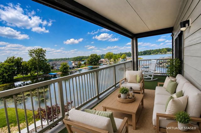 312 Outlook Cove, La Porte, IN 46350
