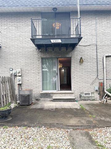 4386 15 Mile Road 64, Sterling Heights, MI 48310