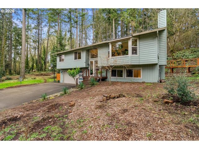 30475 Sw RIVERWOOD Dr, West Linn, OR 97068