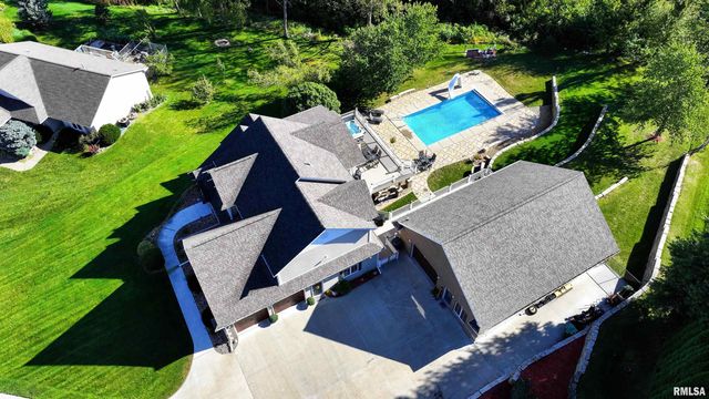 539 34TH Avenue North, Clinton, IA 52732