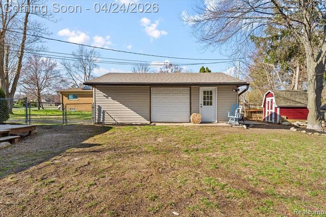 60784 Campground Road, Washington, MI 48094