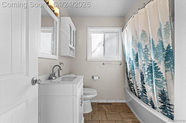 60784 Campground Road, Washington, MI 48094