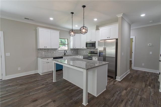 1367 Old Shoal Creek Trail, Canton, GA 30114