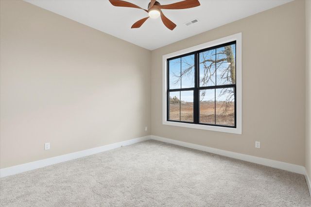 14118 N HAYDENS POINTE, Hallsville, MO 65255