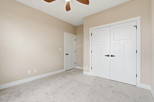 14118 N HAYDENS POINTE, Hallsville, MO 65255