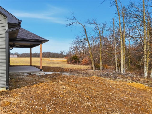 14118 N HAYDENS POINTE, Hallsville, MO 65255