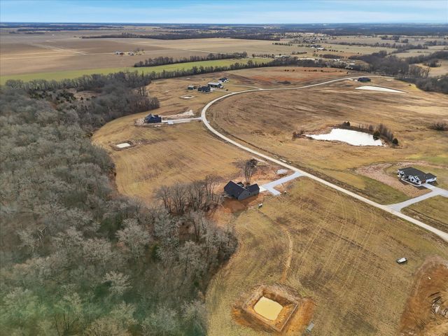 14118 N HAYDENS POINTE, Hallsville, MO 65255