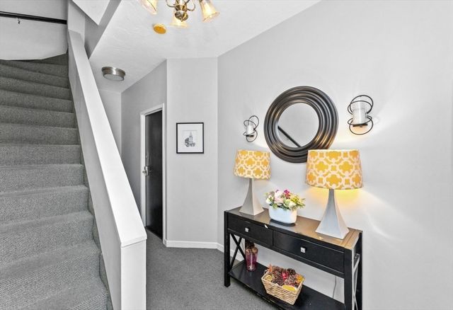 881 Harrison Ave 1, Boston, MA 02118