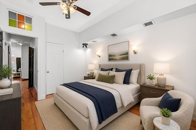 881 Harrison Ave 1, Boston, MA 02118