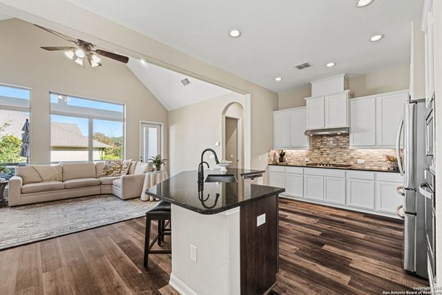 105 Gaucho, Boerne, TX 78006