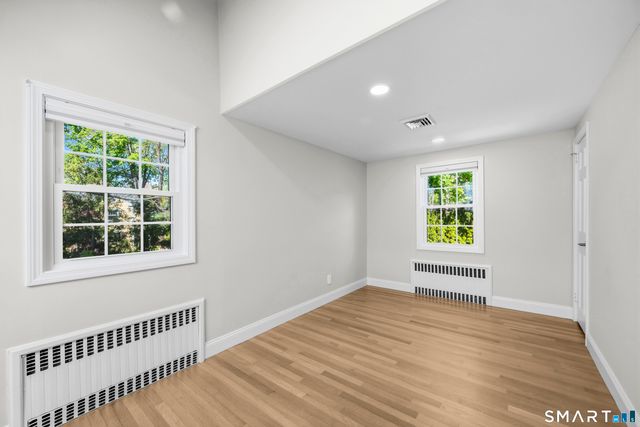 69 Linbrook Road, West Hartford, CT 06107