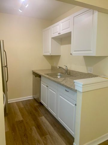 1500 N Congress Avenue A23, West Palm Beach, FL 33401